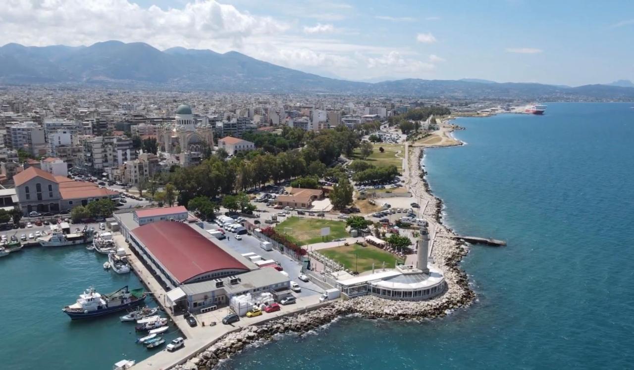 Oikiastudios2 Patras Eksteriør billede